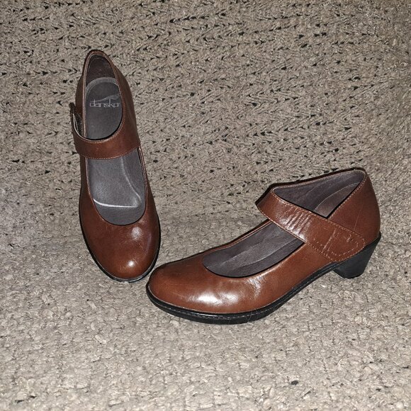 DANSKO- Bess-Brown Kidskin Leather Mary Janes-Sz 38/7.5-Excellent - Picture 1 of 8